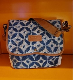 Sac coton et cuir.  Fabrication inde. 40,00€