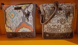 Sac bandoulière cuir et tissus coton, Inde 40,00 €