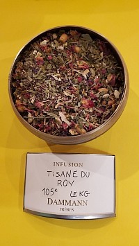 bergamote, orange, citronnelle, cassis & fleurs d’oranger.