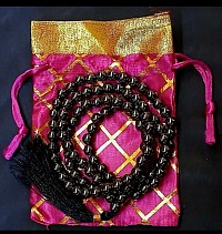 108 perles d’ancrage et de force. Pour méditer, s’aligner, rayonner.