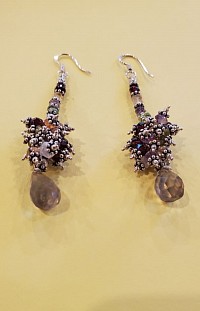 Lumière pure   Cristal facetté   Éclat raffiné