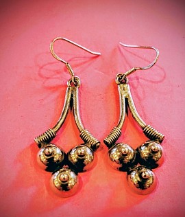 boucles argent géométriques modernes