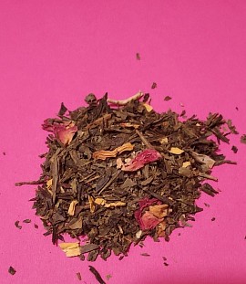 Mangue, coco, citron vert, gingembre, poivre, rose, hélianthe